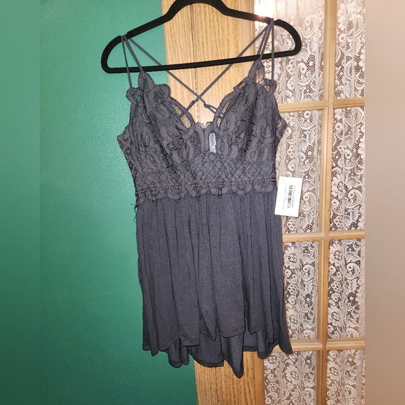Zenana Outfitters Tops - Zenana 2xl tank gray
